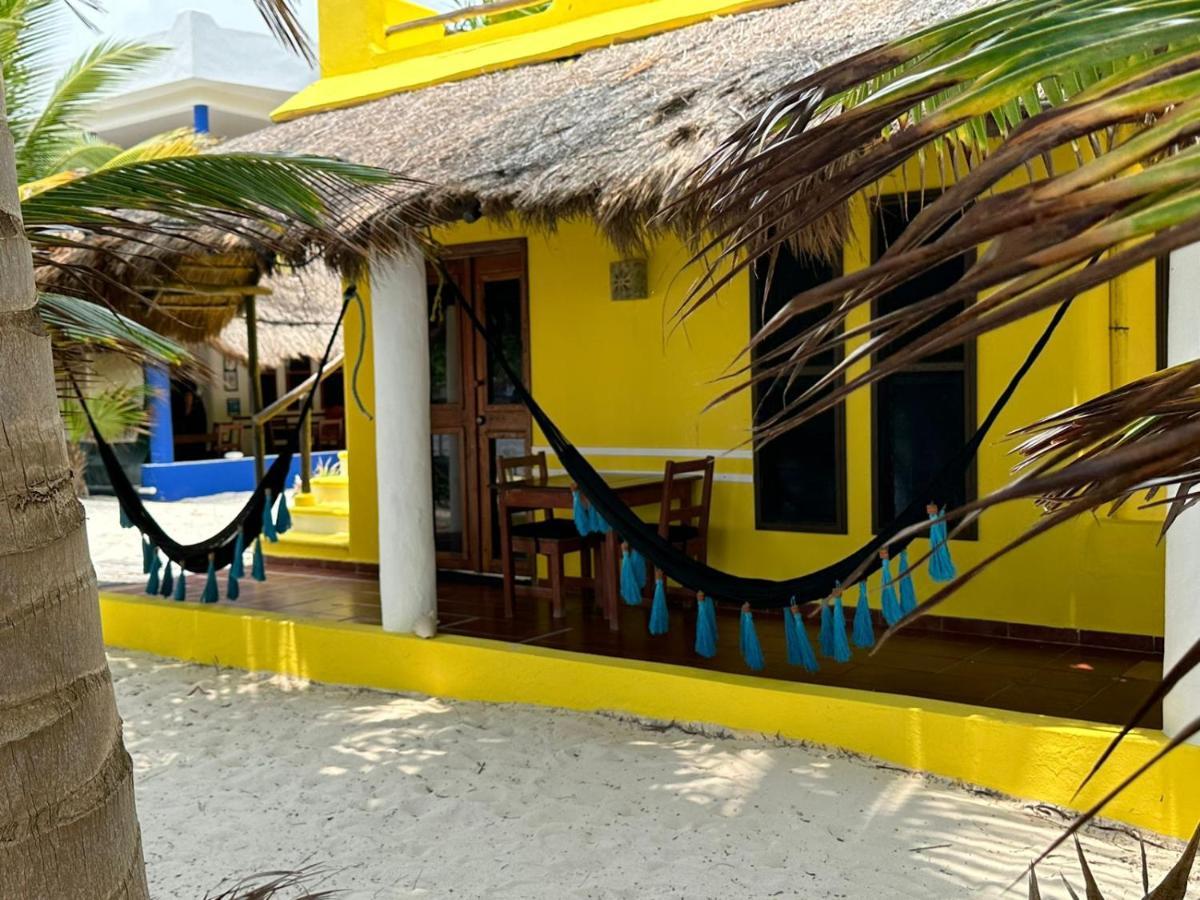 Ecological Hotel Maya Luna Mahahual Bagian luar foto