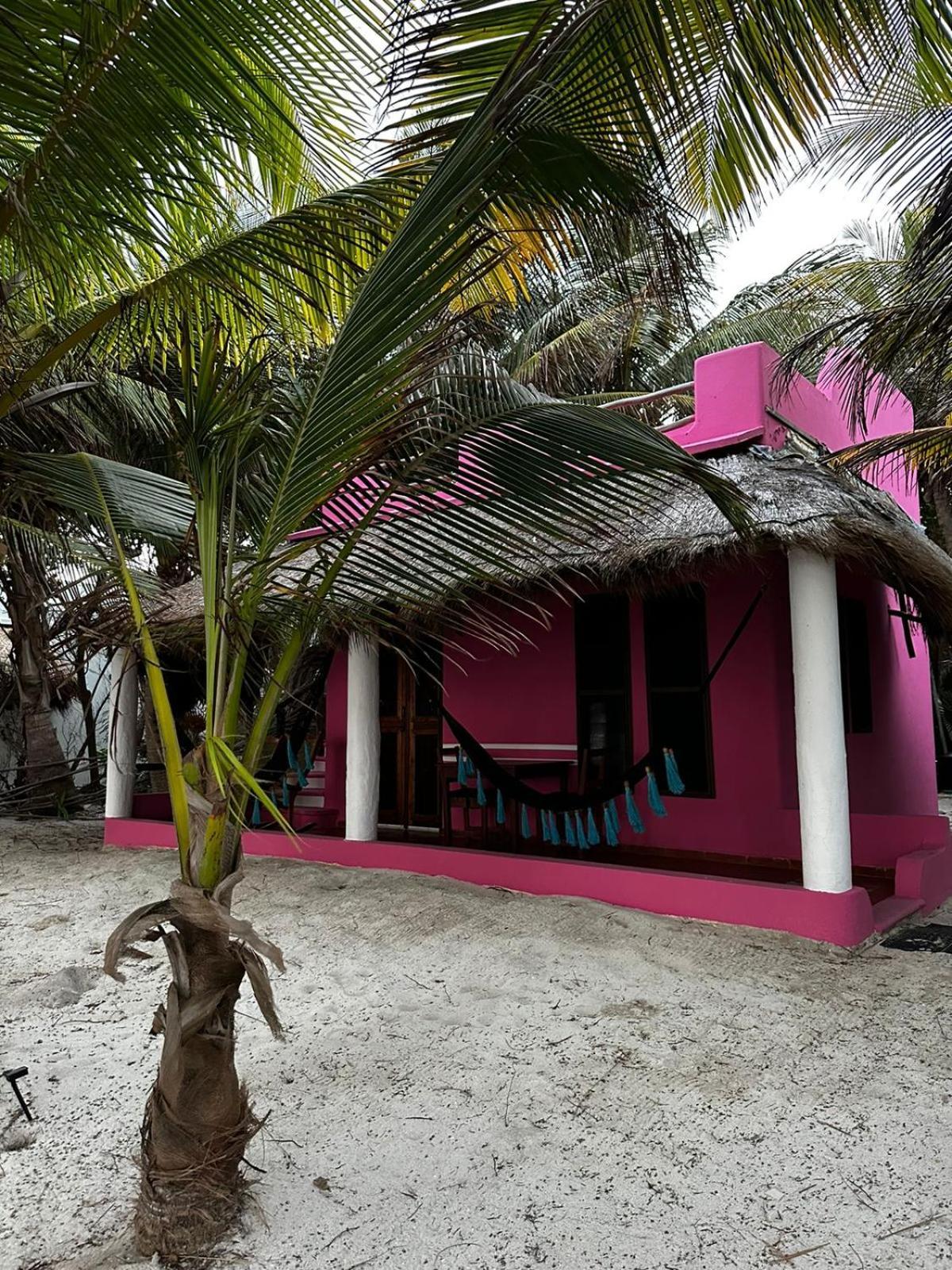 Ecological Hotel Maya Luna Mahahual Bagian luar foto